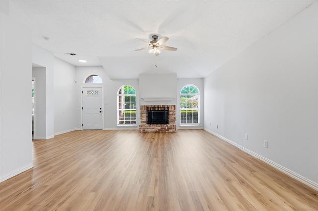 2825 Bent Brook Drive, Mesquite, TX 75181