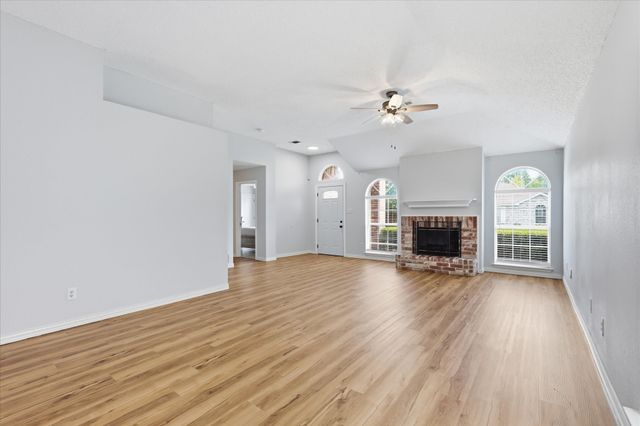 2825 Bent Brook Drive, Mesquite, TX 75181