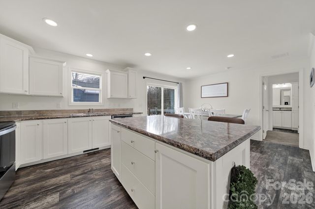 1810 Council Avenue, Statesville, NC 28625