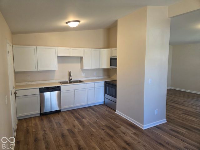 10329 Milford Court, Indianapolis, IN 46235