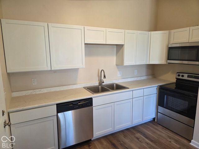 10329 Milford Court, Indianapolis, IN 46235