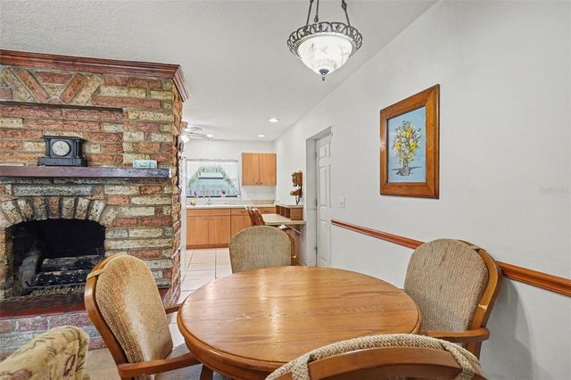 909 KANAWHA STREET, Melbourne, FL 32901