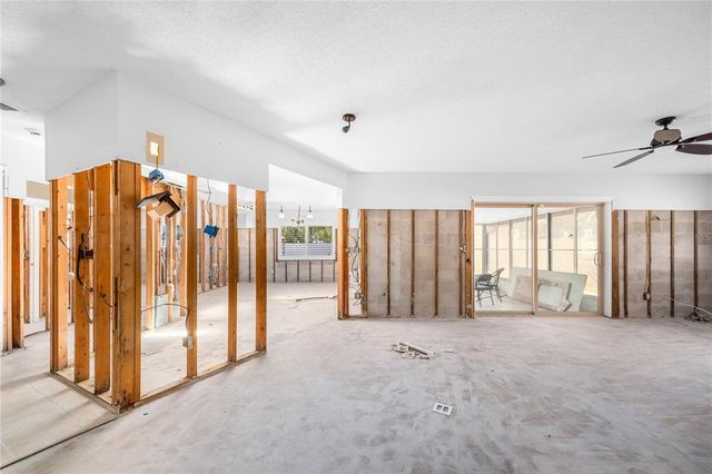 5921 DENVER STREET NE, St Petersburg, FL 33703
