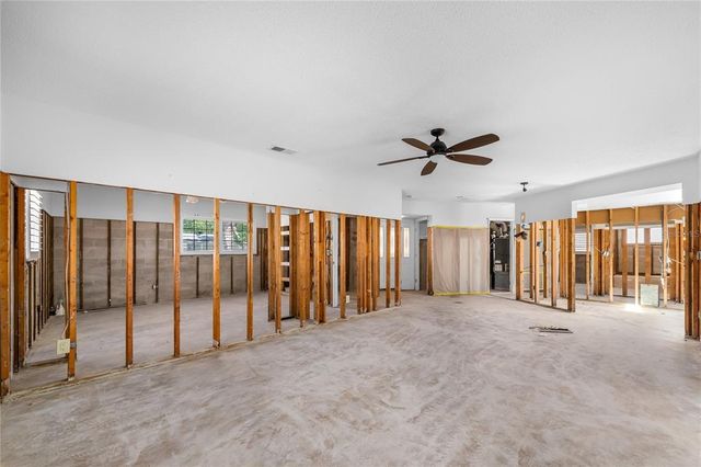 5921 DENVER STREET NE, St Petersburg, FL 33703