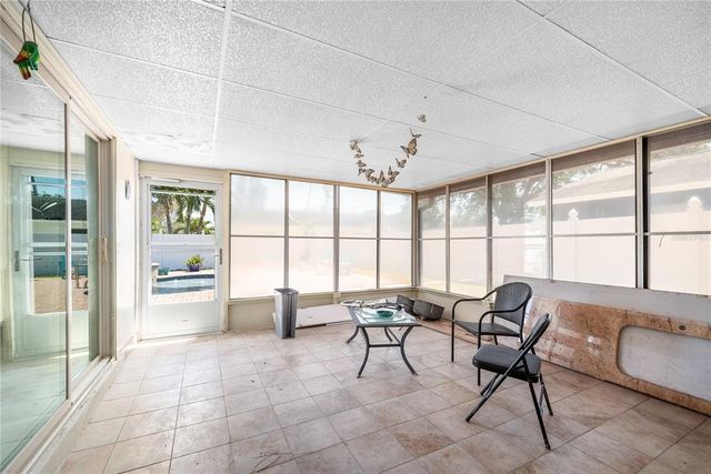 5921 DENVER STREET NE, St Petersburg, FL 33703