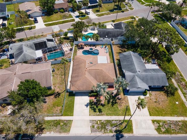 5921 DENVER STREET NE, St Petersburg, FL 33703