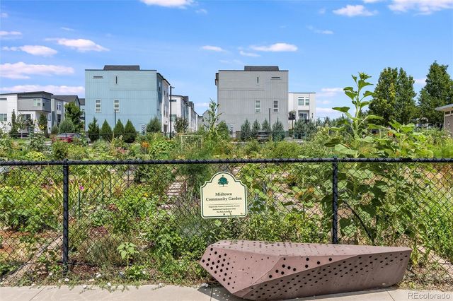 1634 W 67th Avenue, Denver, CO 80221