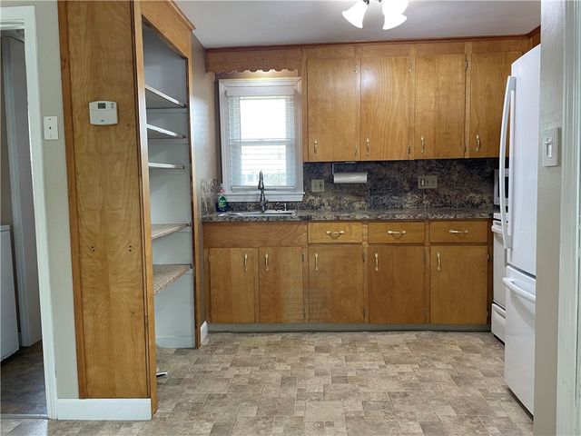31 Stockholm Street, Bellingham, MA 02019