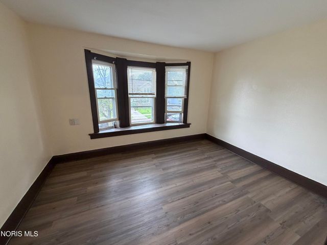 526 Ogden Avenue, Toledo, OH 43609