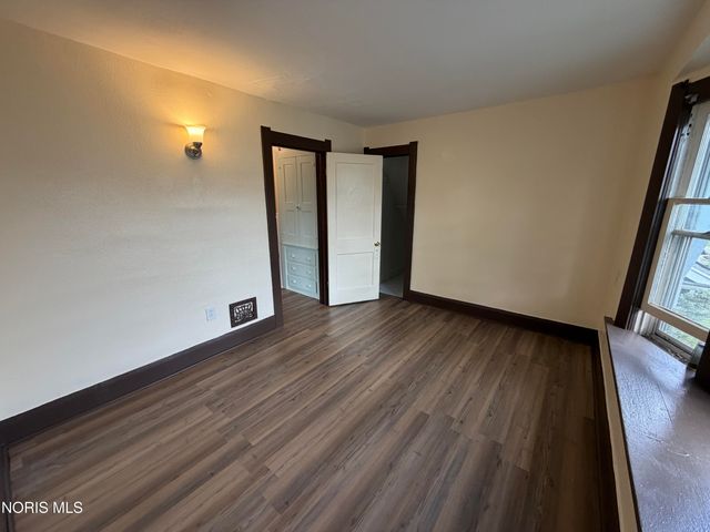526 Ogden Avenue, Toledo, OH 43609