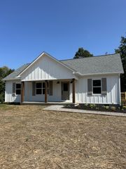 9710 Campbellsville Road, Pulaski, TN 38478