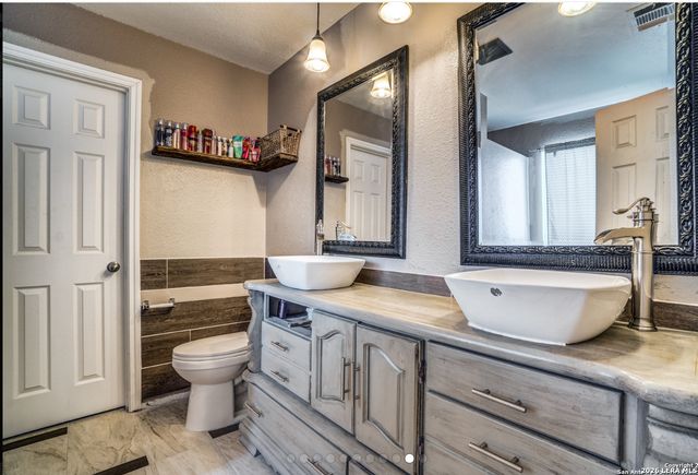 8426 Silver Brush, San Antonio, TX 78254