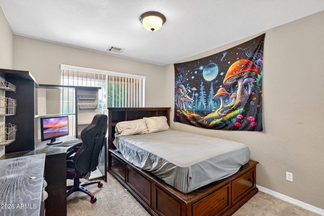 528 S 111TH Place, Mesa, AZ 85208