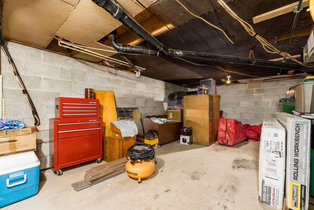 317 Winnebago Lane, Bremen, OH 43107