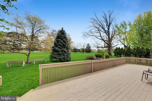 1860 ROSEWOOD, Bethlehem, PA 18017