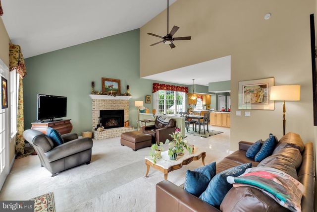 1860 ROSEWOOD, Bethlehem, PA 18017
