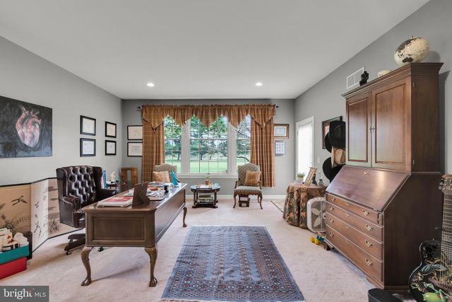 1860 ROSEWOOD, Bethlehem, PA 18017