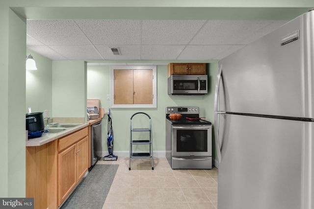 1860 ROSEWOOD, Bethlehem, PA 18017