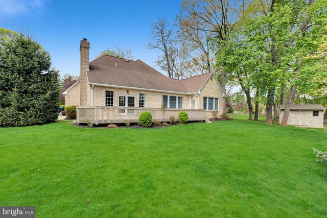 1860 ROSEWOOD, Bethlehem, PA 18017