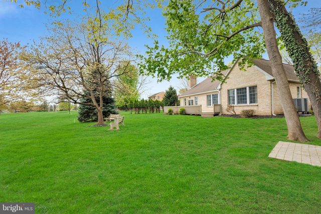 1860 ROSEWOOD, Bethlehem, PA 18017