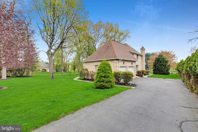 1860 ROSEWOOD, Bethlehem, PA 18017
