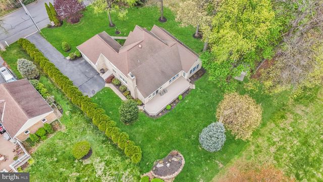 1860 ROSEWOOD, Bethlehem, PA 18017