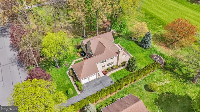 1860 ROSEWOOD, Bethlehem, PA 18017