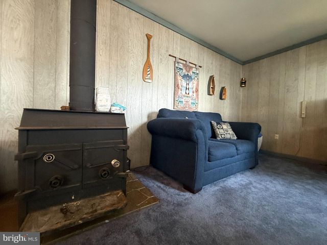 49 BEECH ISL, Middletown, PA 17057