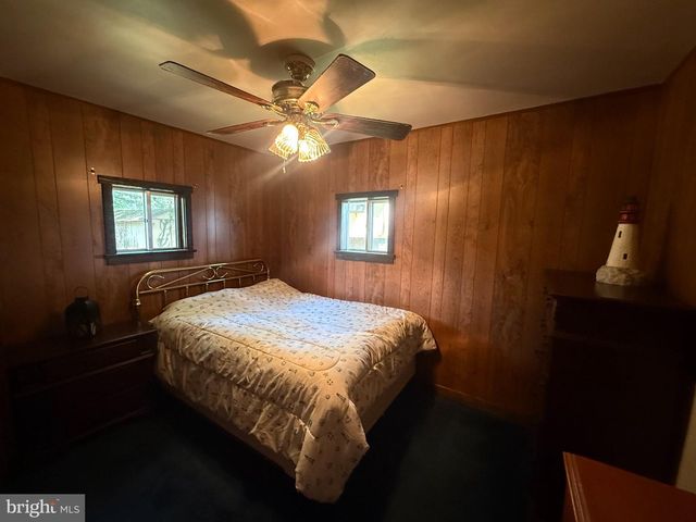 49 BEECH ISL, Middletown, PA 17057