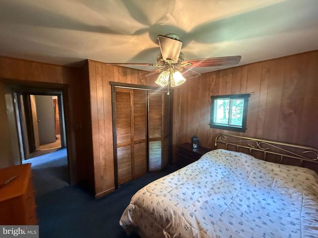 49 BEECH ISL, Middletown, PA 17057