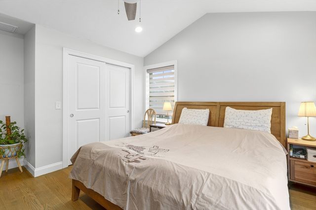 50 Desmoines Rd H1, Quincy, MA 02169