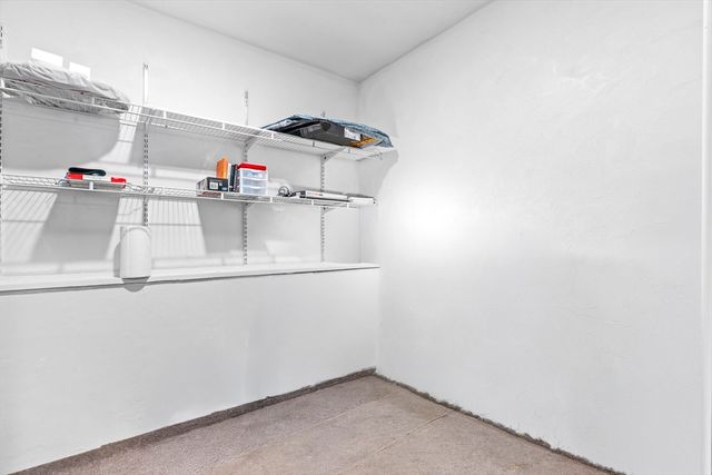 50 Desmoines Rd H1, Quincy, MA 02169