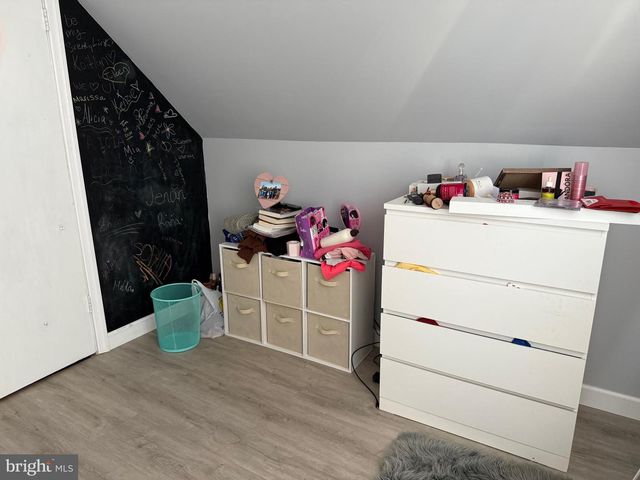 27 MIDDLETON LN, Willingboro, NJ 08046