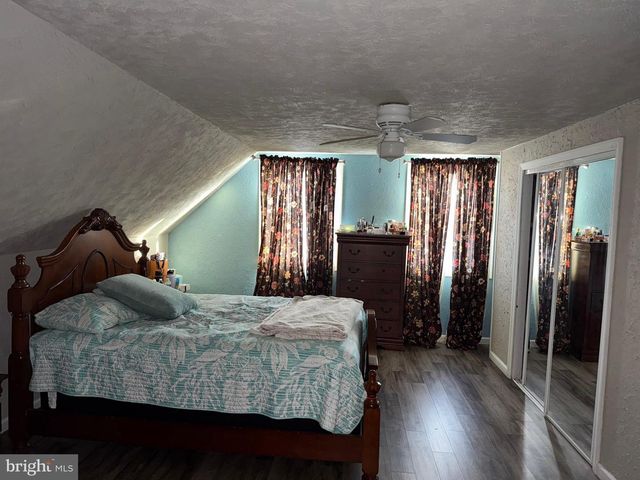 27 MIDDLETON LN, Willingboro, NJ 08046