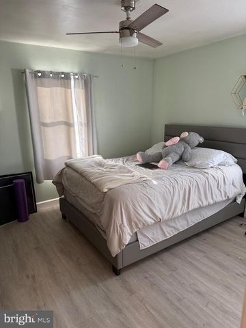 27 MIDDLETON LN, Willingboro, NJ 08046