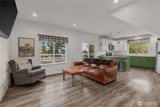 23610 94th Ave E, Graham, WA 98338