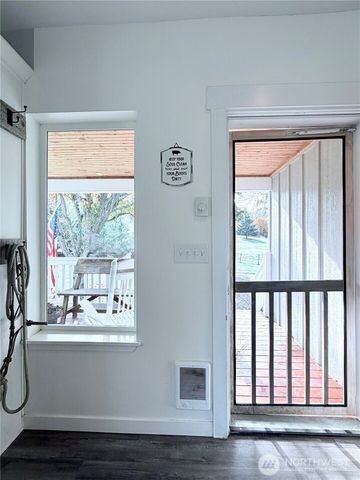 23610 94th Ave E, Graham, WA 98338