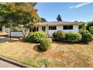 10510 Ne RUSSELL Ct, Portland, OR 97220