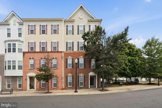9504 LEE CT, Manassas, VA 20110