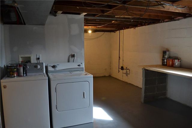 1312 S Pearl Street, Independence, MO 64055