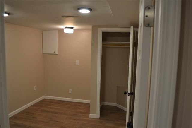 1312 S Pearl Street, Independence, MO 64055