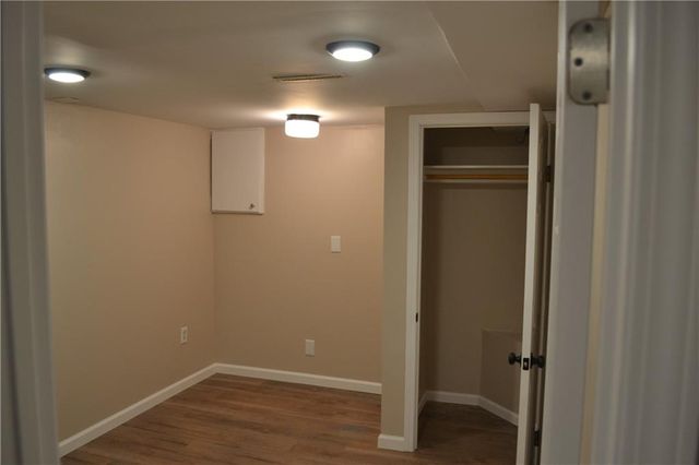 1312 S Pearl Street, Independence, MO 64055