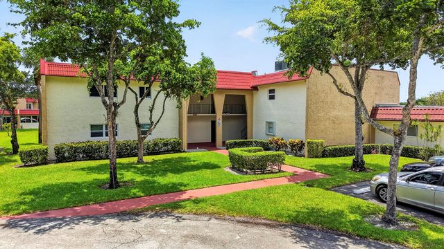 355 Lake Frances Drive, West Palm Beach, FL 33411