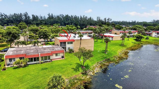 355 Lake Frances Drive, West Palm Beach, FL 33411