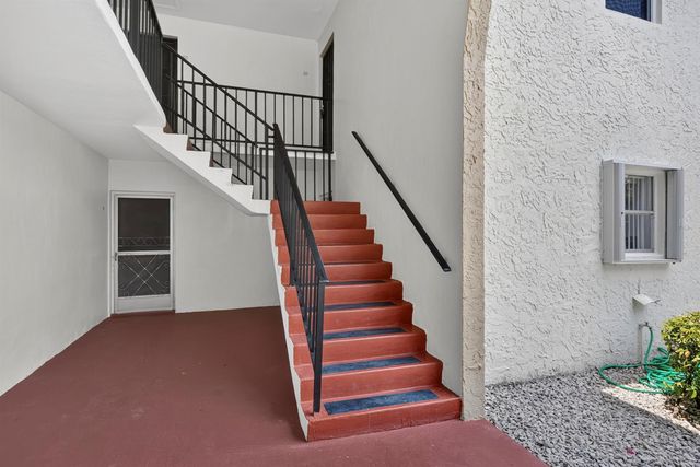355 Lake Frances Drive, West Palm Beach, FL 33411
