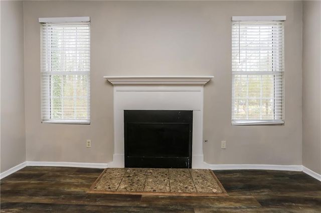 442 Sherwood Oaks Road, Stone Mountain, GA 30087