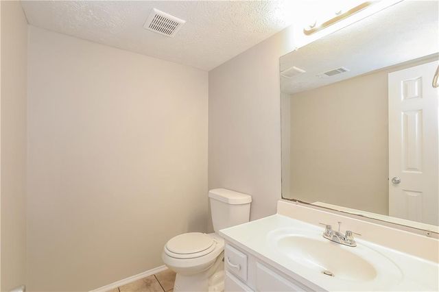 442 Sherwood Oaks Road, Stone Mountain, GA 30087