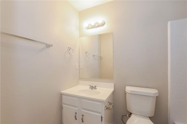 442 Sherwood Oaks Road, Stone Mountain, GA 30087