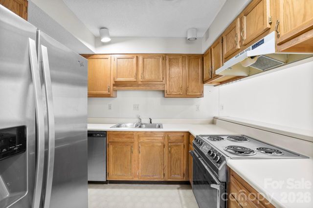 48 Ravencroft Lane F48, Asheville, NC 28803