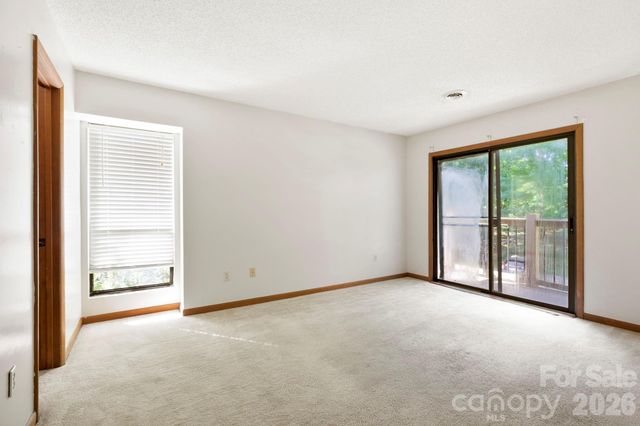 48 Ravencroft Lane F48, Asheville, NC 28803